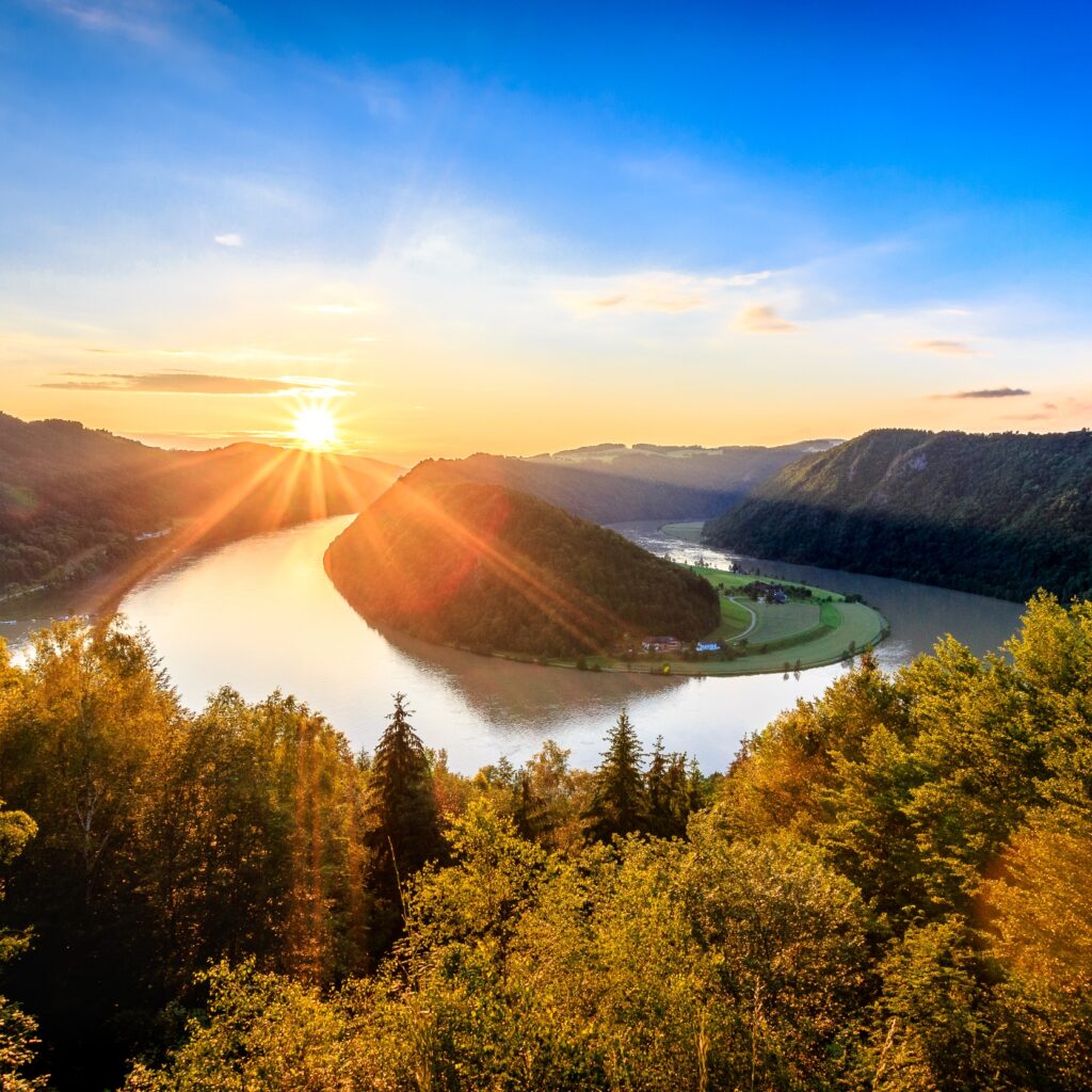 Sommer an der Donau: Tage voll Genuss, Erlebnis und Magie