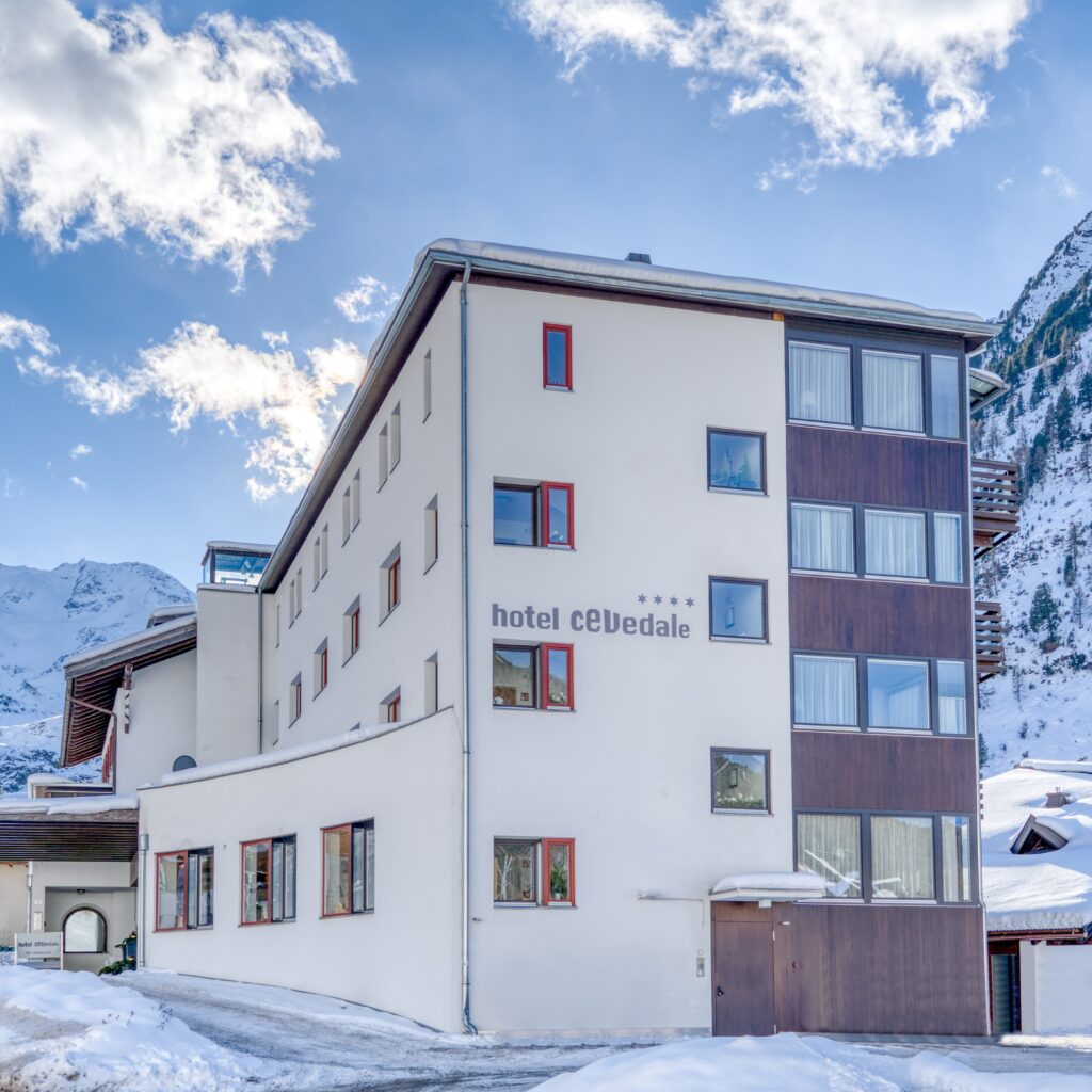 Winterurlaub auf 1.900 Metern Höhe: Hotel Cevedale, der Einstieg ins pure Bergerlebnis