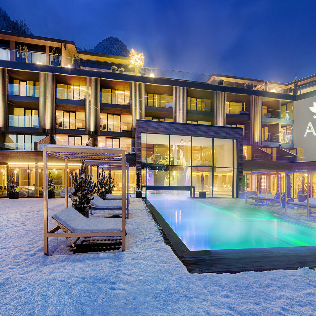 Winterträume im Ahrntal - Ski, Spa und Style im AMONTI & LUNARIS