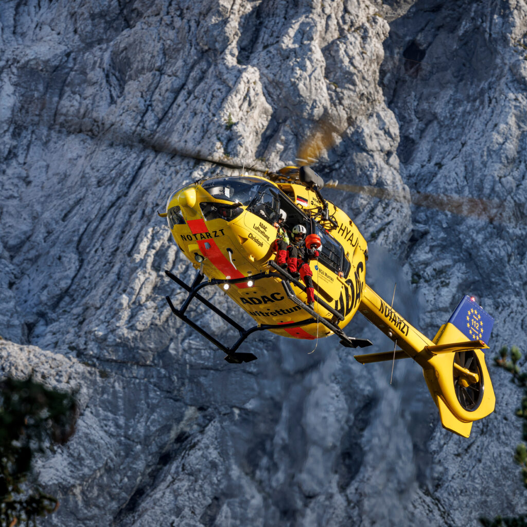 Alpines Windentraining der ADAC Luftrettung