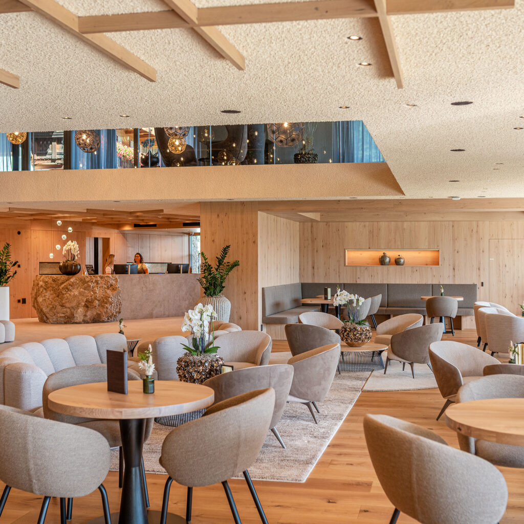 Traumurlaub mit Dolomitenblick: Ein Hoteljuwel im neuen Glanz