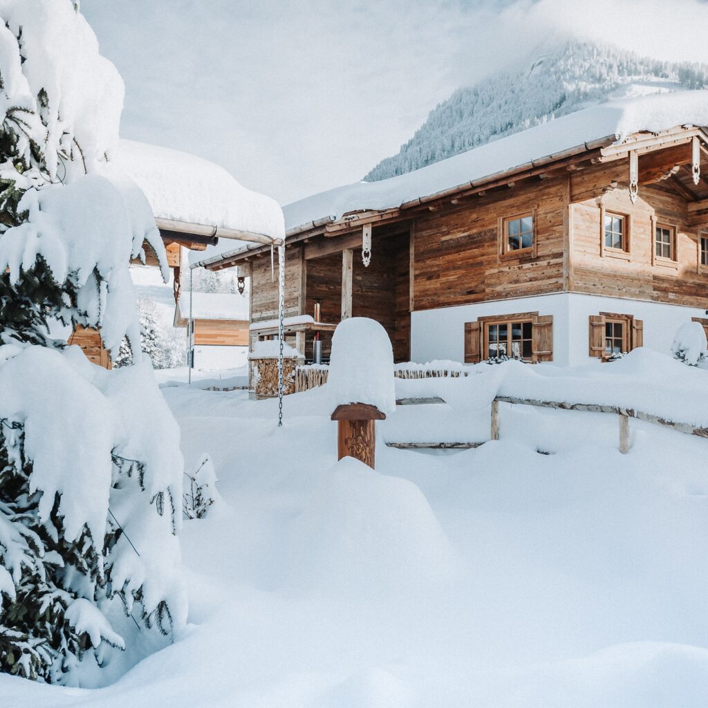 Schnee, Sauna, Sternenhimmel: Winter in den Alpzitt Chalets